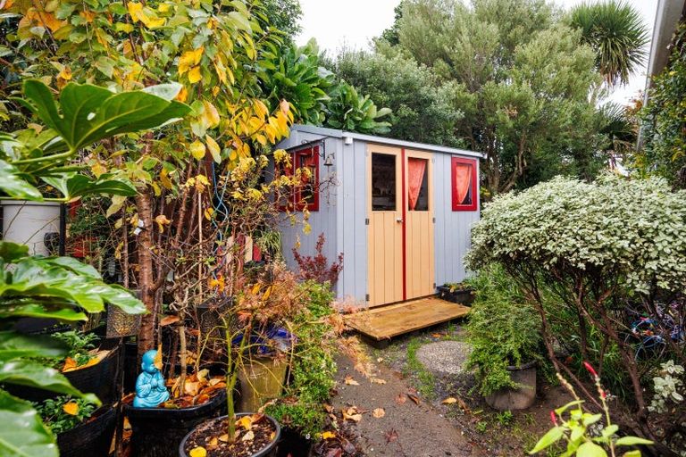 Photo of property in 21 Anaru Place, Awapuni, Palmerston North, 4412