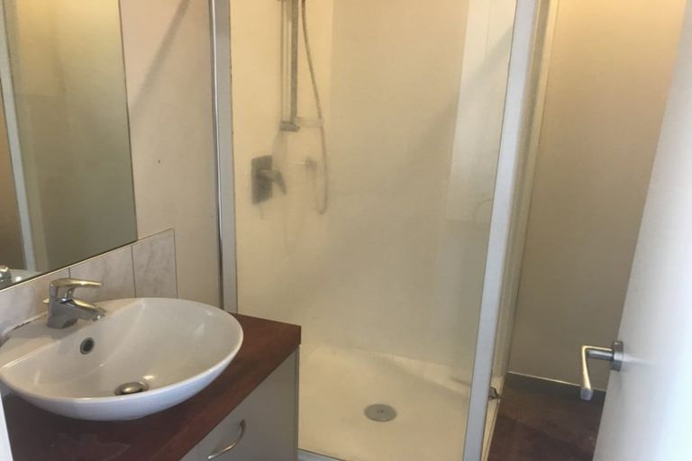 Photo of property in Dynasty Gardens Apartments, 1202/135 Vincent Street, Auckland Central, Auckland, 1010