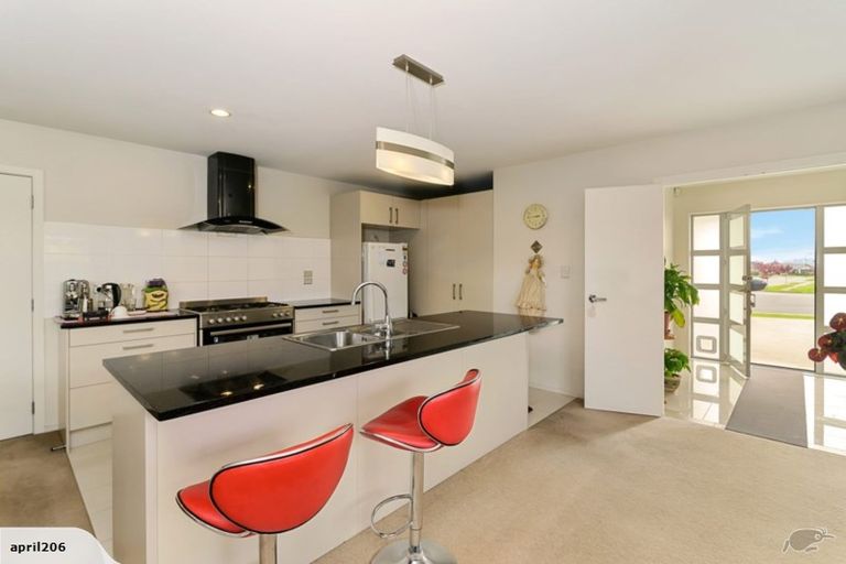 Photo of property in 70 Carroll Place, Owhata, Rotorua, 3010