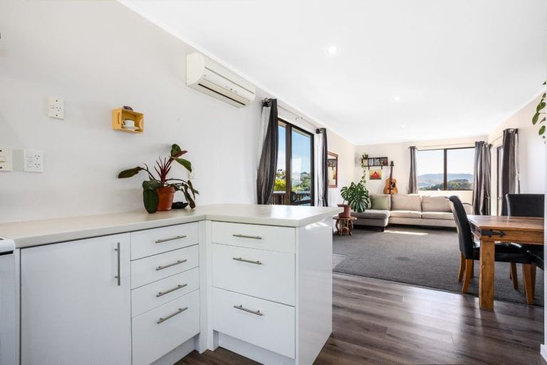 Photo of property in 37 Beaumaris Crescent, Ascot Park, Porirua, 5024