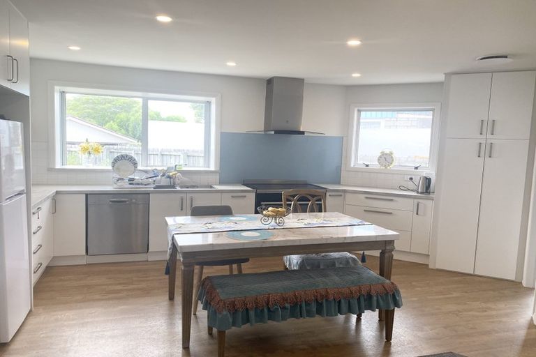 Photo of property in 50 Teesdale Street, Burnside, Christchurch, 8053