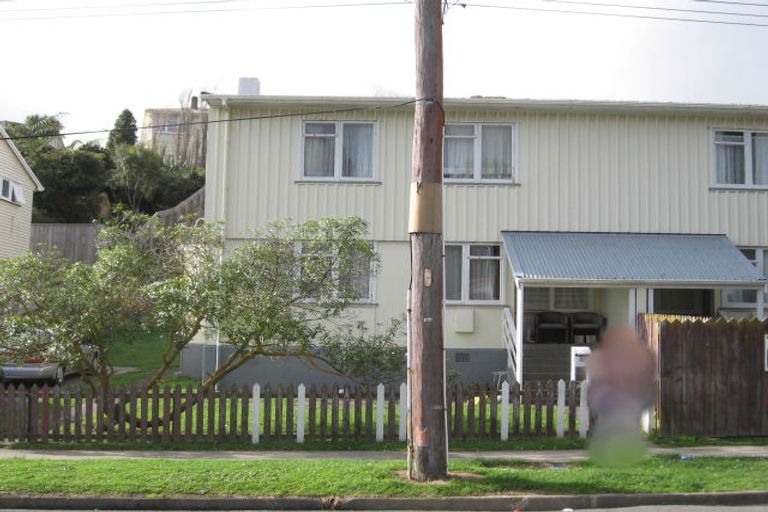 Photo of property in 37-43 Hampshire Street, Cannons Creek, Porirua, 5024