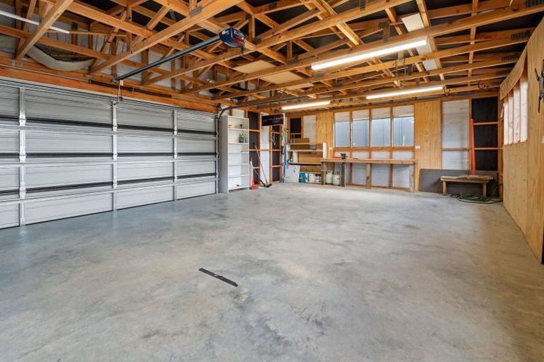 Photo of property in 11 Maury Place, Foxton, 4814