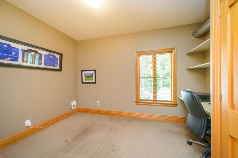 Photo of property in 12 Astrid Court, Awapuni, Palmerston North, 4412