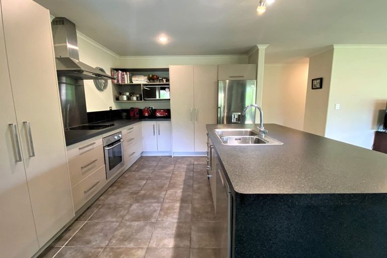 Photo of property in 31 Edkins Road, Kerikeri, 0230