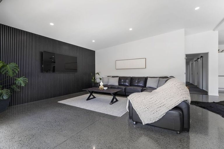 Photo of property in 28 Leathem Crescent, Pokeno, 2402