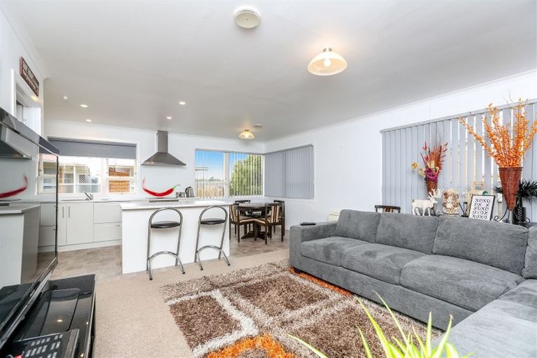 Photo of property in 264a Courtenay Street, Strandon, New Plymouth, 4312