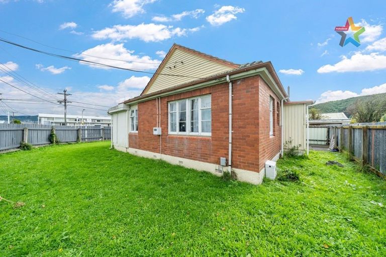 Photo of property in 234 Naenae Road, Naenae, Lower Hutt, 5011