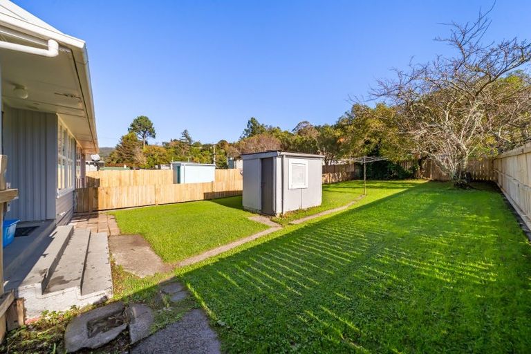 Photo of property in 224 George Street, Stokes Valley, Lower Hutt, 5019