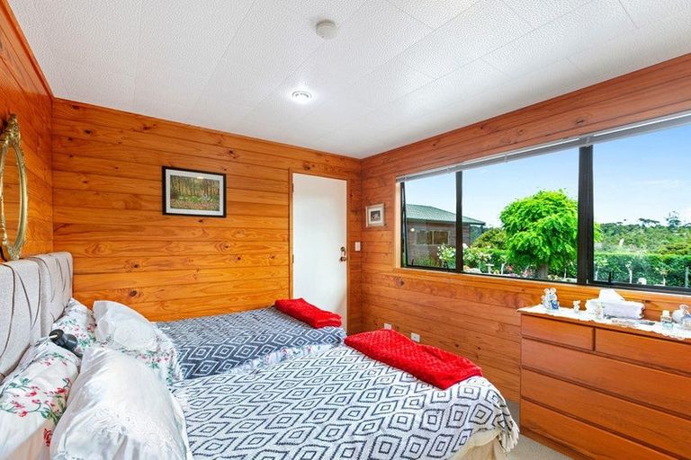 Photo of property in 76 Brick Bay Drive, Sandspit, Warkworth, 0982