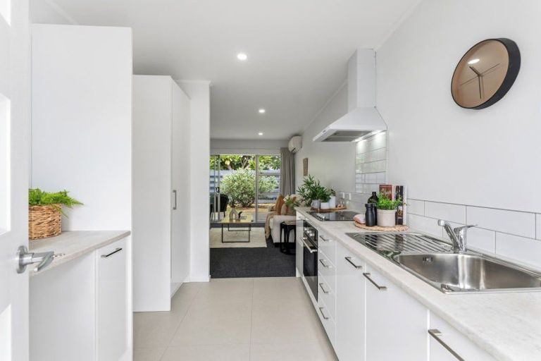 Photo of property in 30 Gobray Crescent, Mount Maunganui, 3116