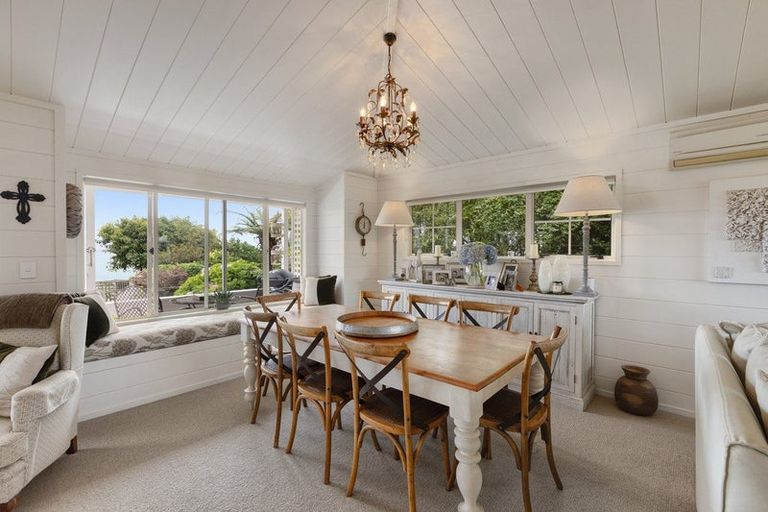 Photo of property in 27 Mcdonnell Street, Omokoroa, 3114