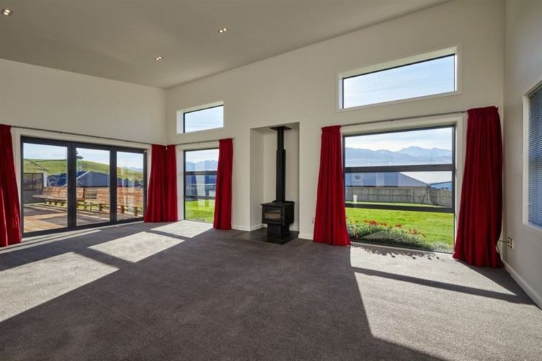 Photo of property in 43 Miromiro Drive, Kaikoura, 7300
