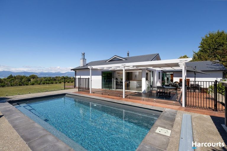 Photo of property in 114 Pomona Road, Ruby Bay, Upper Moutere, 7173