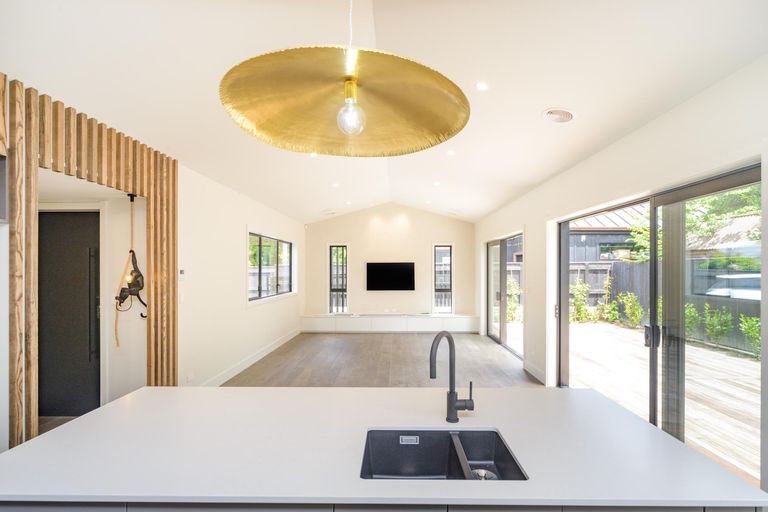 Photo of property in 41a Te Awe Awe Street, Hokowhitu, Palmerston North, 4410