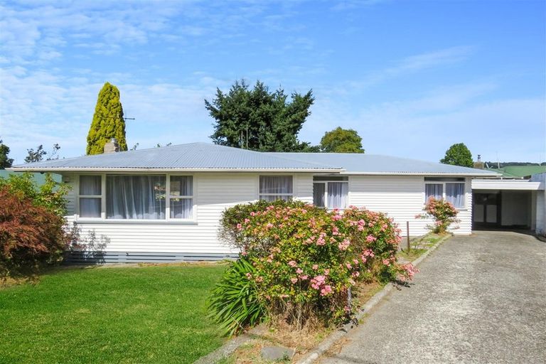 Photo of property in 40 Thomas Crescent, Western Heights, Rotorua, 3015