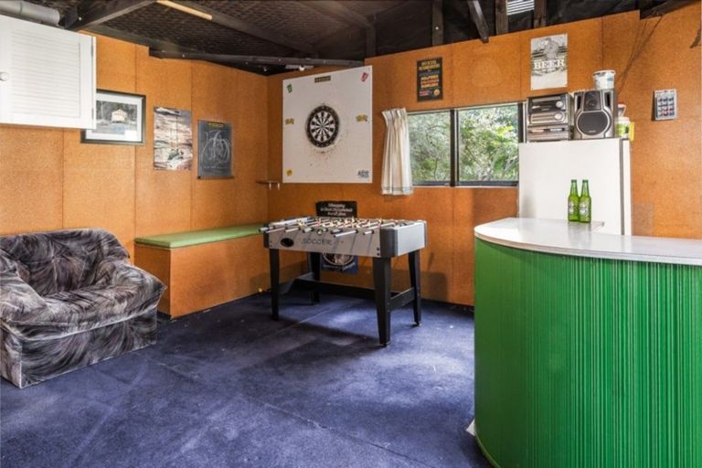 Photo of property in 76 Kinloch Road, Kinloch, Taupo, 3377