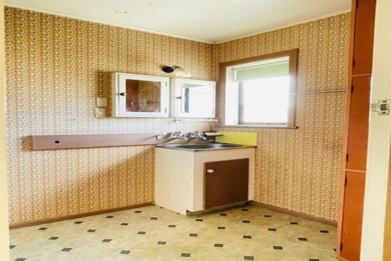 Photo of property in 27 Fernaig Street, Papakura, 2110