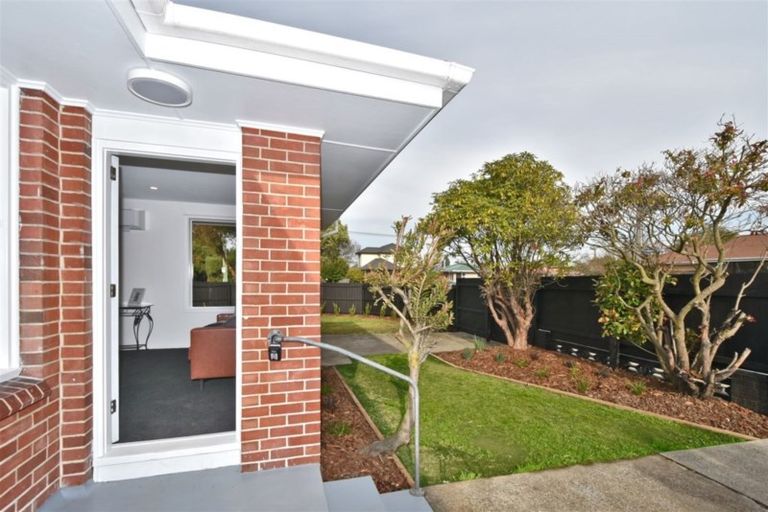 Photo of property in 1/24 Rountree Street, Upper Riccarton, Christchurch, 8041