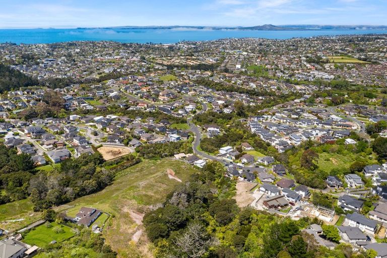 Photo of property in 95 Lonely Track Road, Fairview Heights, Auckland, 0632