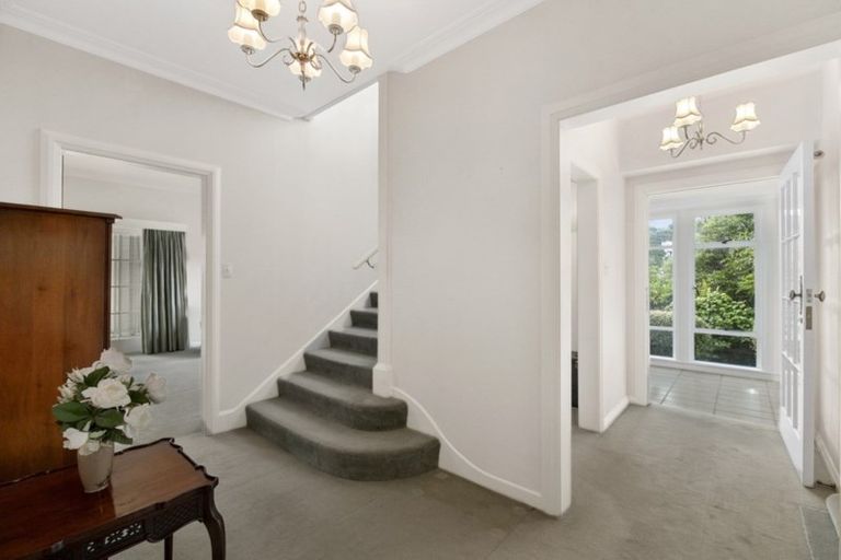 Photo of property in 9 Lennel Road, Wadestown, Wellington, 6012