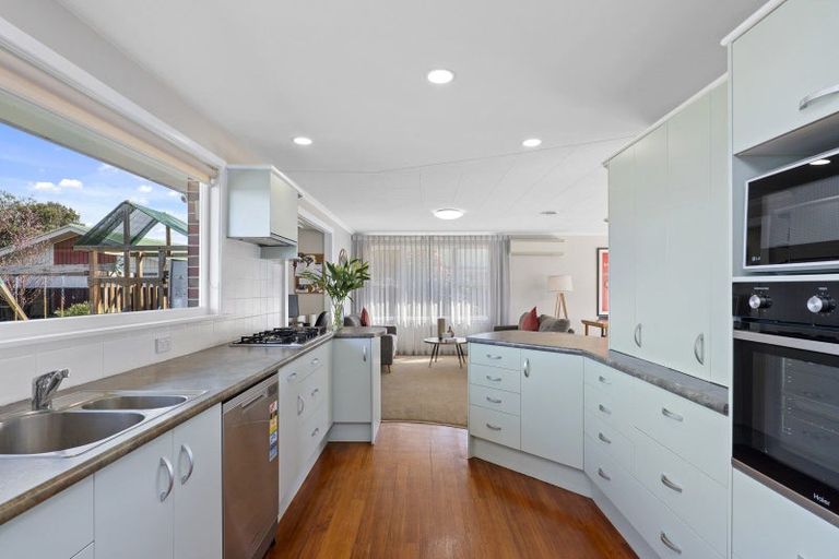 Photo of property in 1 Santa Rosa Avenue, Halswell, Christchurch, 8025