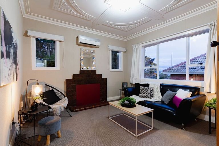 Photo of property in 11 Wills Street, Balaclava, Dunedin, 9011