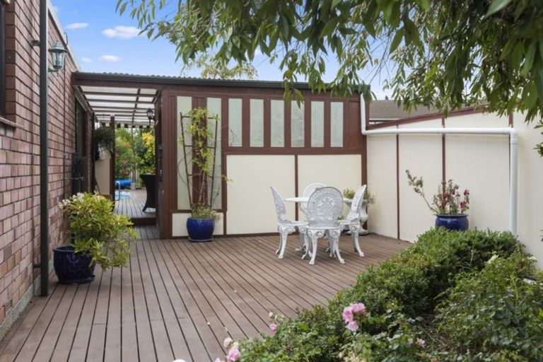 Photo of property in 10 Takahe Place, Matua, Tauranga, 3110