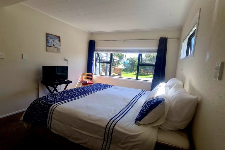 Photo of property in 56 Manly Street, Paraparaumu Beach, Paraparaumu, 5032
