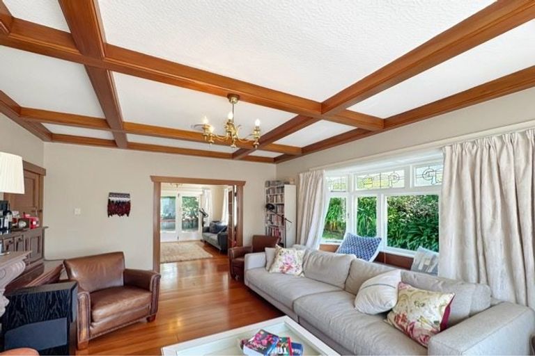 Photo of property in 12 Mallam Street, Karori, Wellington, 6012