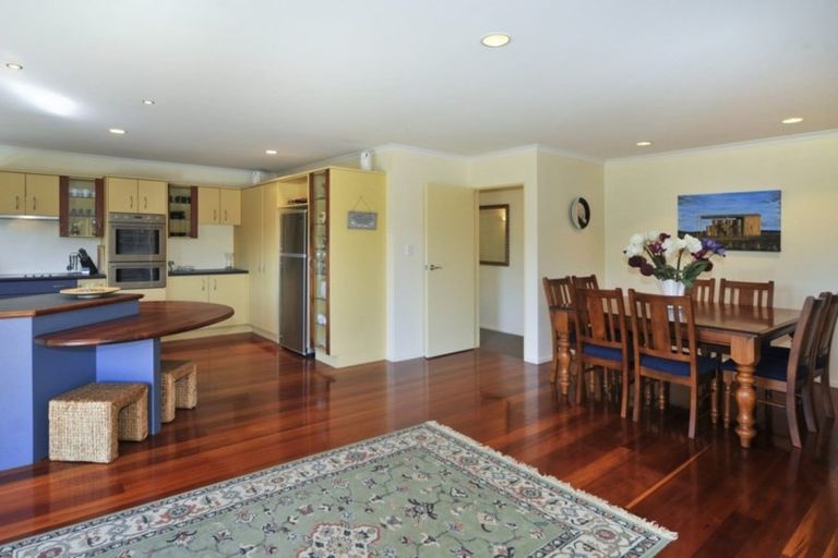 Photo of property in 34 Okareka Loop Road, Lake Okareka, Rotorua, 3076