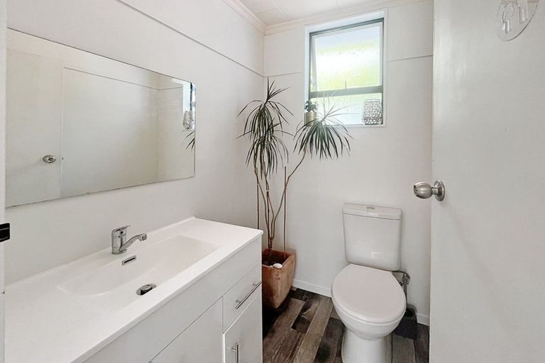 Photo of property in 2 Alaska Court, Awapuni, Palmerston North, 4412
