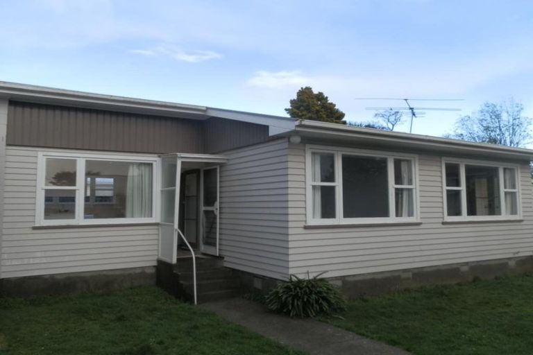 Photo of property in 11a Barsi Grove, Avalon, Lower Hutt, 5011
