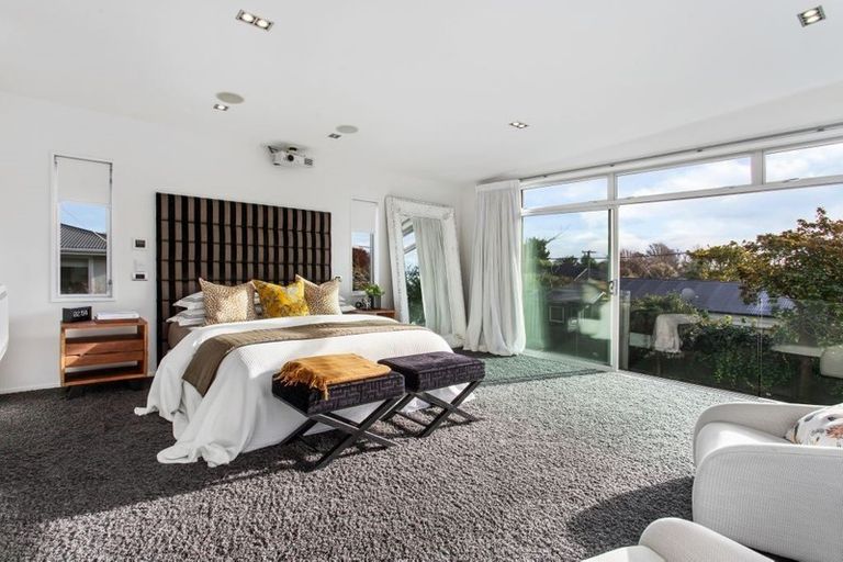 Photo of property in 53 Hawthorne Street, Strowan, Christchurch, 8052