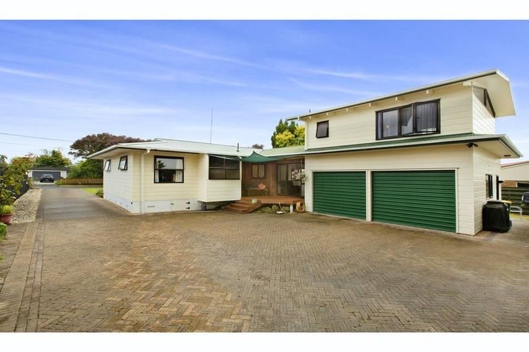 Photo of property in 30 Pulham Crescent, Queenwood, Hamilton, 3210