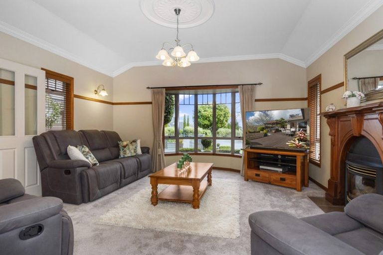 Photo of property in 22 Honeysuckle Lane, Ohauiti, Tauranga, 3112
