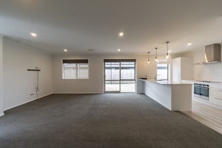 Photo of property in 25 Keerangi Place, Rototuna North, Hamilton, 3210