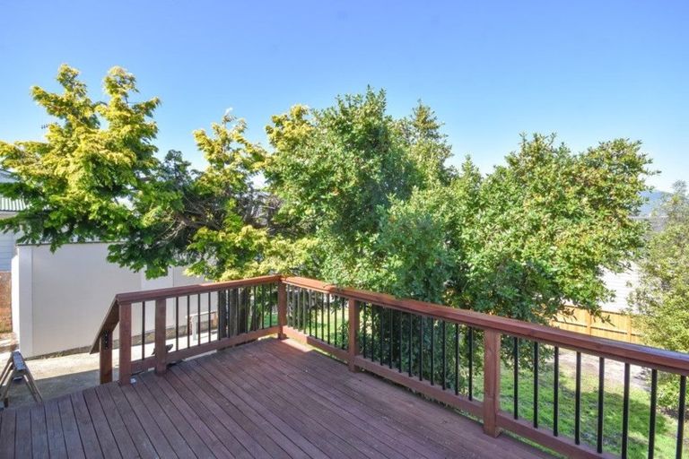 Photo of property in 12 Teignmouth Street, Abbotsford, Dunedin, 9018