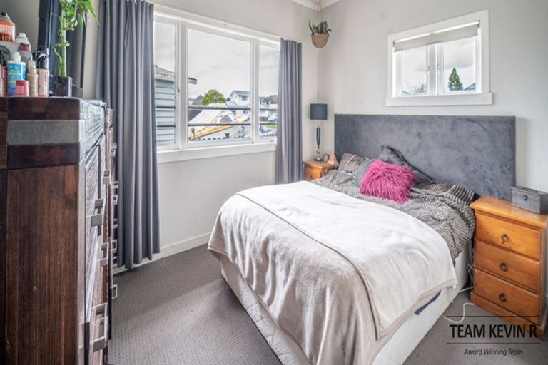 Photo of property in 1a Cooper Place, Papakura, 2110