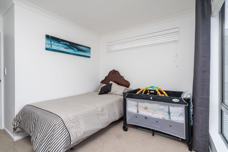 Photo of property in 15 Weka Street, Mangawhai, 0505