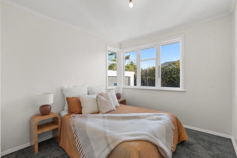 Photo of property in 5 Sealy Place, Bryndwr, Christchurch, 8053