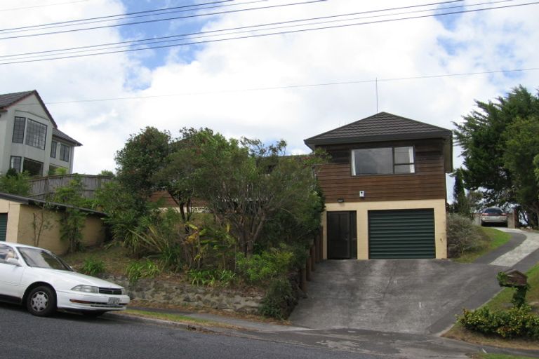 Photo of property in 1/18 Kenmure Avenue, Forrest Hill, Auckland, 0620