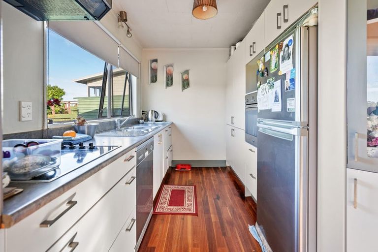 Photo of property in 7 Seaview Road, Ruakaka, 0116