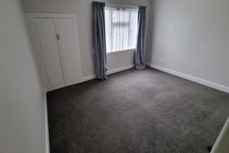 Photo of property in 2/124 Osborne Street, Waltham, Christchurch, 8011