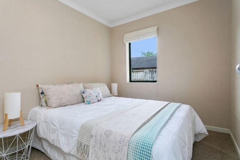 Photo of property in 2/10 Hannon Road, Cambridge, 3434