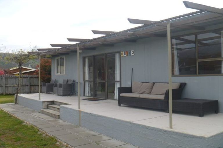 Photo of property in 12 Waldron Place, Clyde, 9330