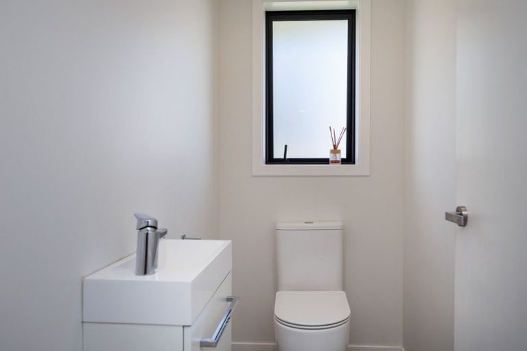 Photo of property in 12a Potaka Street, Marton, 4710