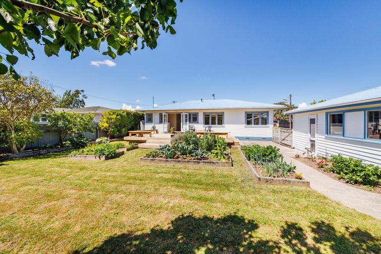 Photo of property in 32 Kingston Street, Awapuni, Palmerston North, 4412