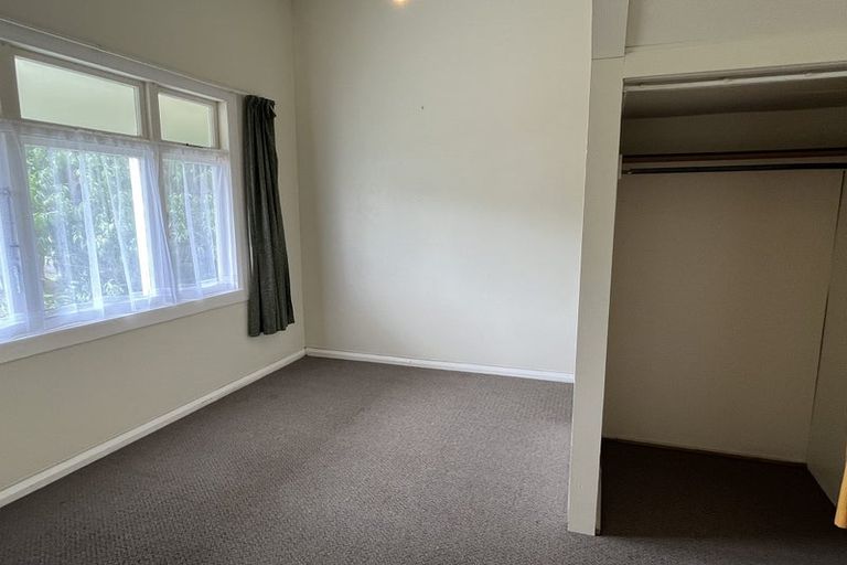 Photo of property in 12 Joseph Street, West End, Palmerston North, 4412