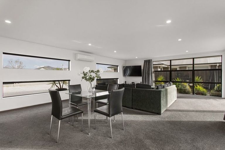 Photo of property in 21 Oaks Drive, Lincoln, 7608